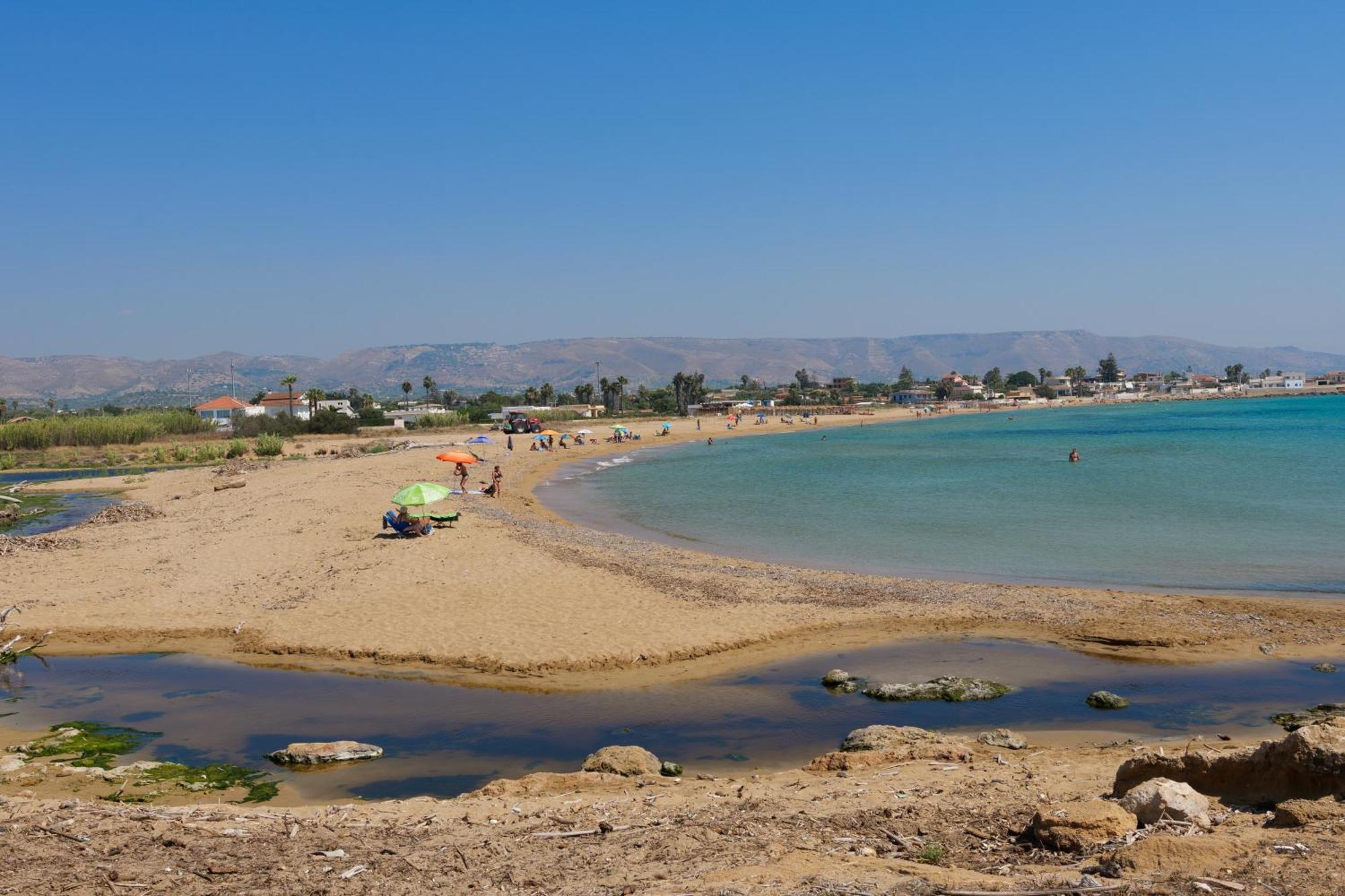 Astro Apartments With Direct Access On The Sea Of Noto Heritage Of Unesco Экстерьер фото