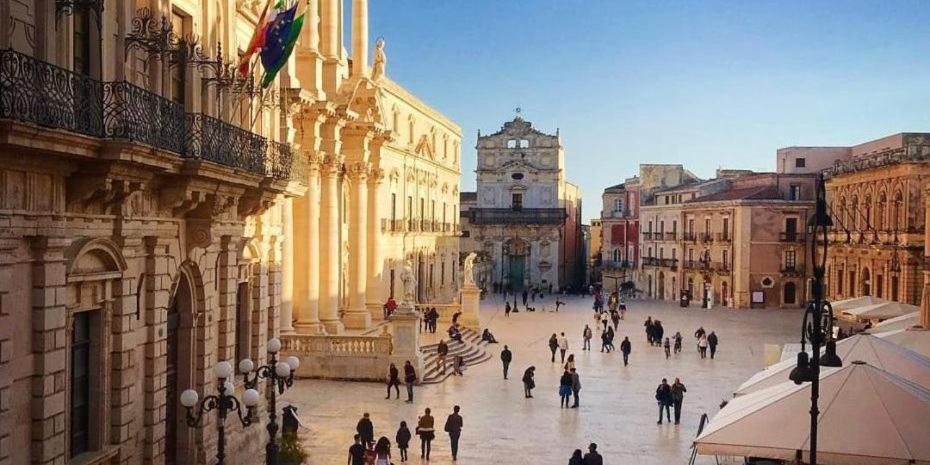 Astro Apartments With Direct Access On The Sea Of Noto Heritage Of Unesco Экстерьер фото